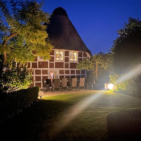 Altes Landhaus Oste, Klavier Appartement, 2 Zimmer Mit Kamin Hemmoor المظهر الخارجي الصورة